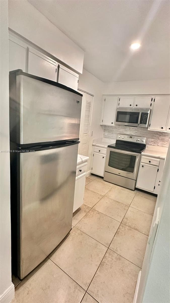 Royal :onciana · #1209 in Pompano Beach - Photo 3