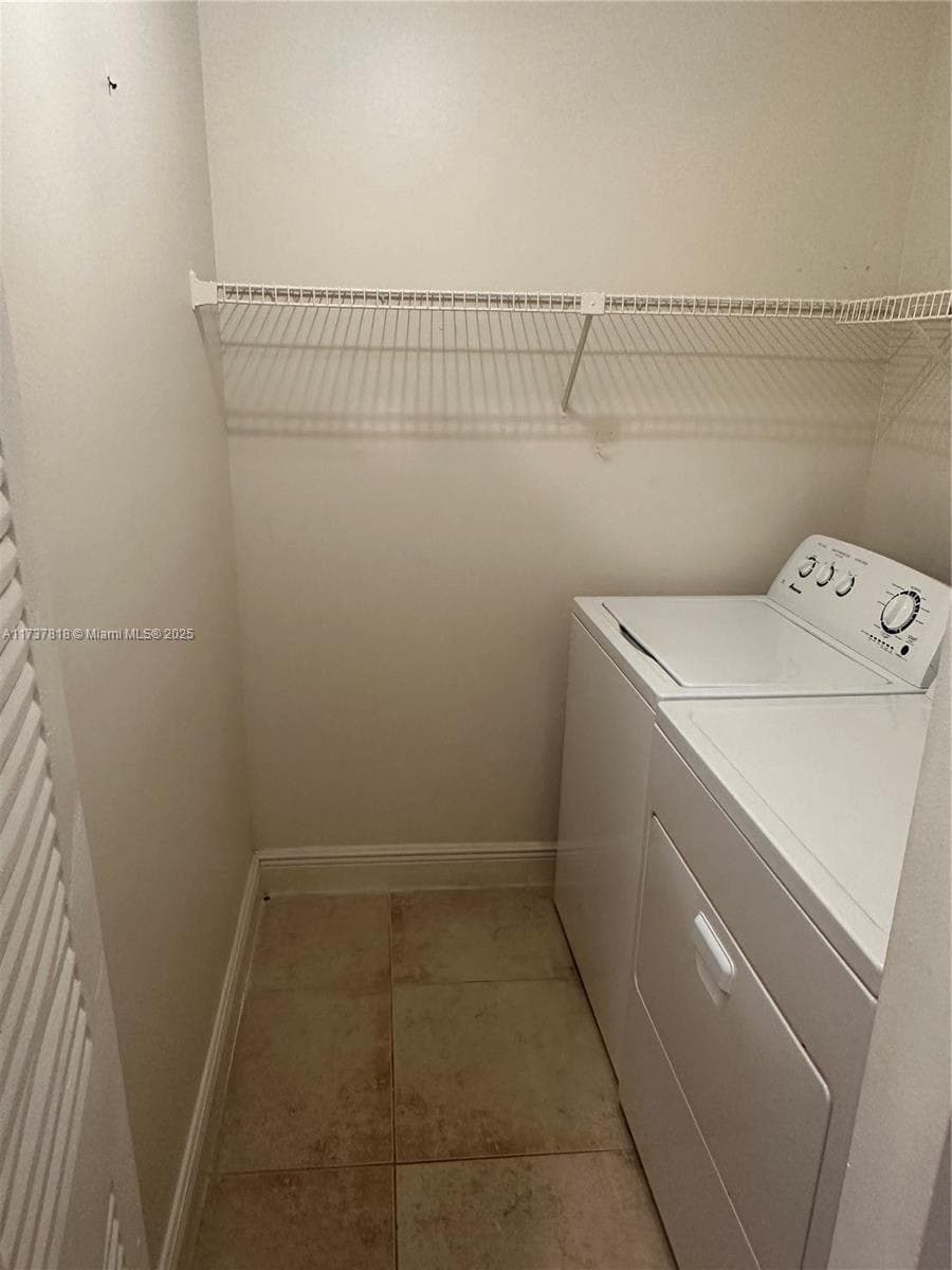 Royal :onciana · #1209 in Pompano Beach - Photo 9