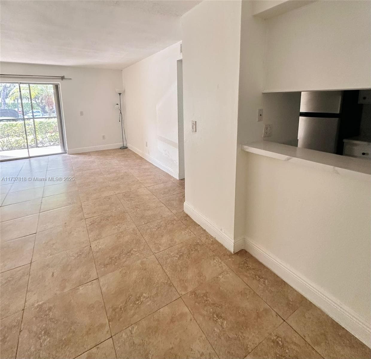 Royal :onciana · #1209 in Pompano Beach - Photo 4