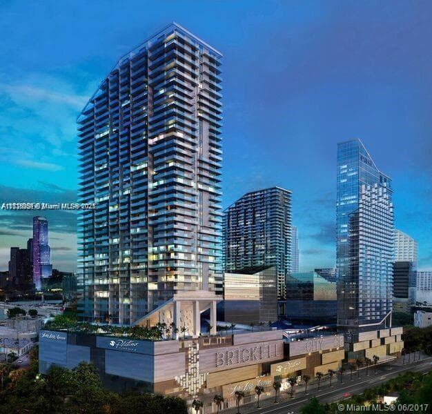 Reach Brickell City Centre · #2408 in Miami - Photo 17