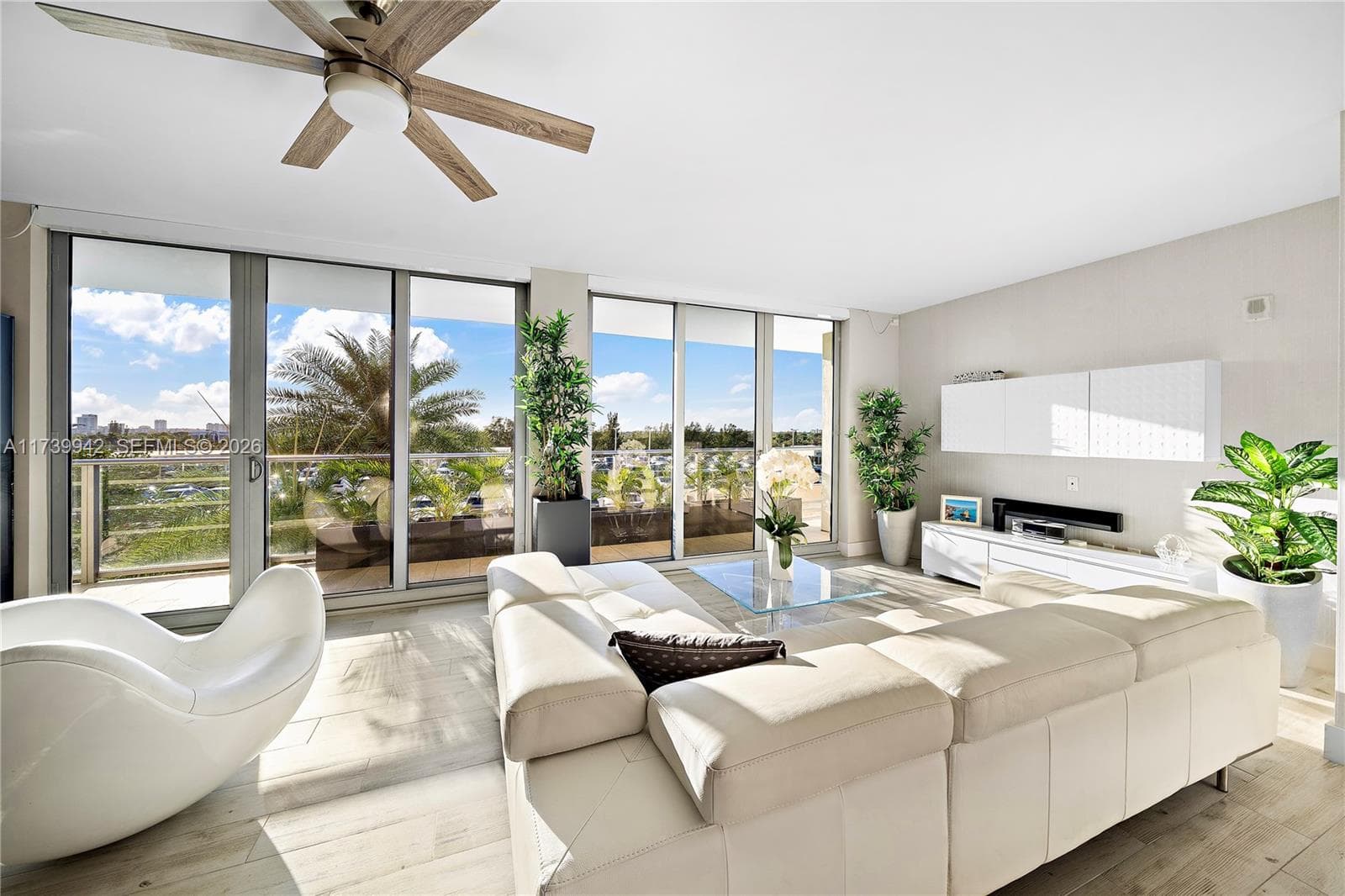 Four Seasons Private Residences Fort Lauderdale · #605 in Fort Lauderdale - Photo 12