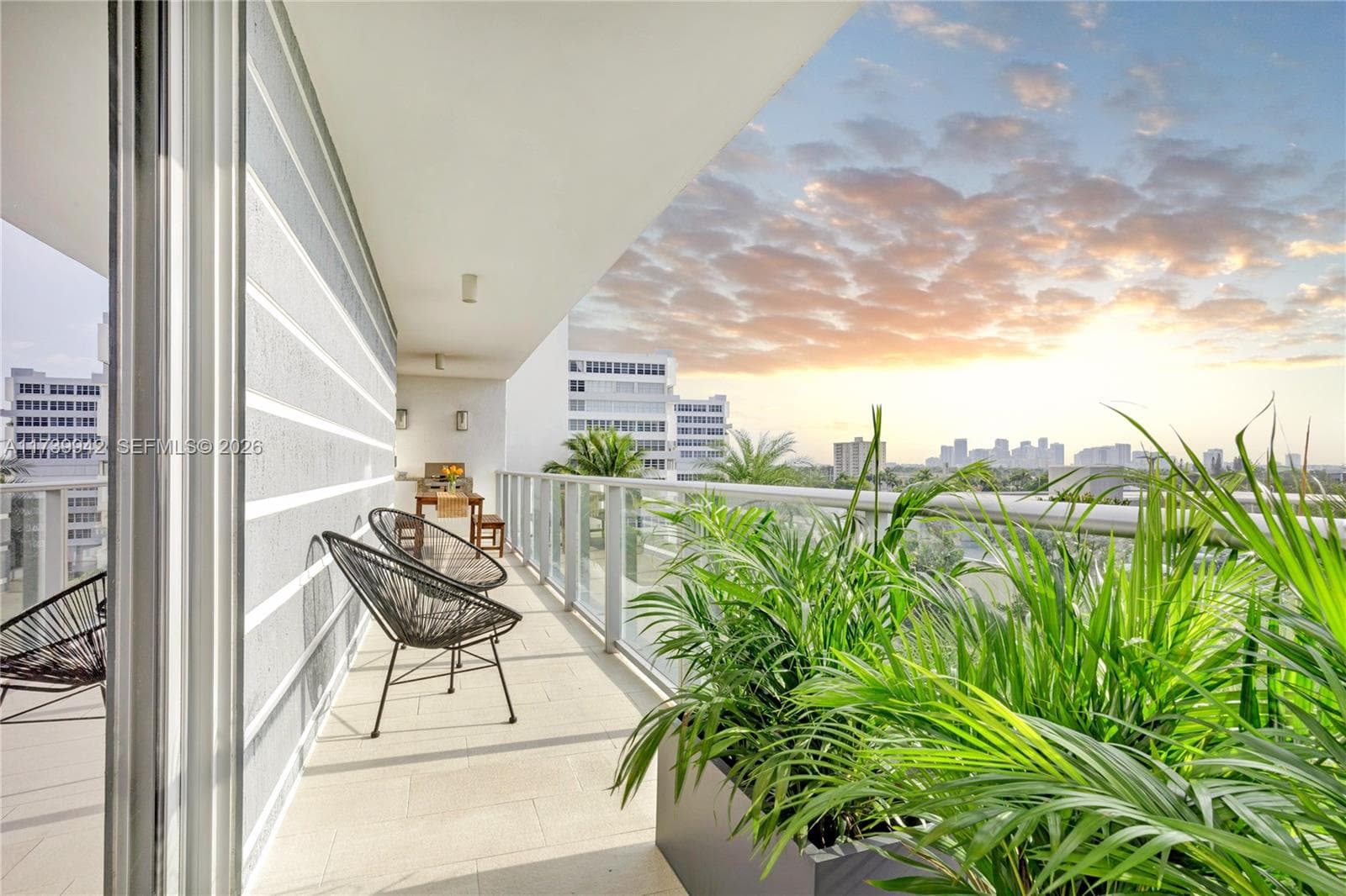 72' Private Terrace with BBQ