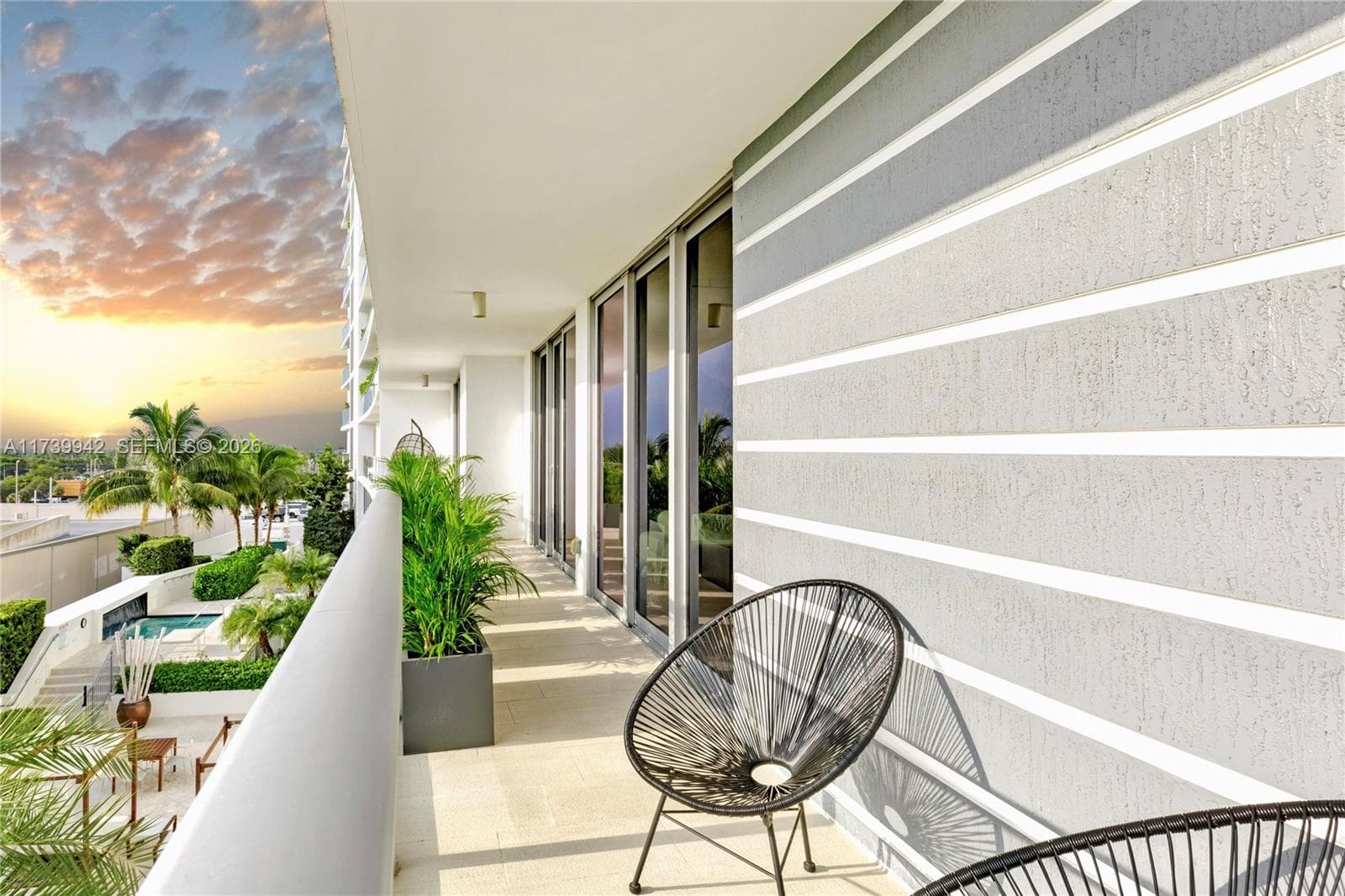72' Private Terrace with BBQ