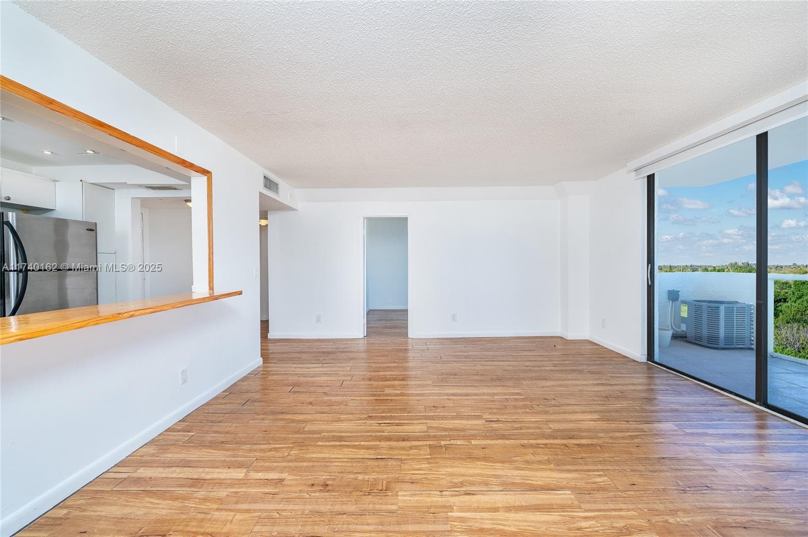 SAILBOAT CAY CONDO · #807 in North Miami - Photo 21