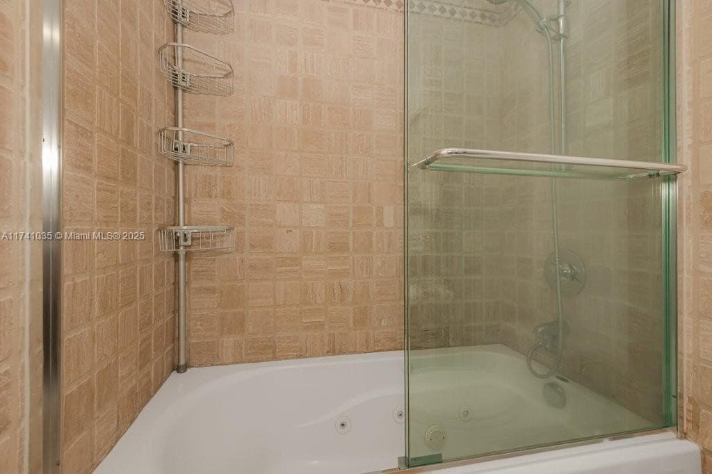 Roney Palace · #1629 in Miami Beach - Photo 13