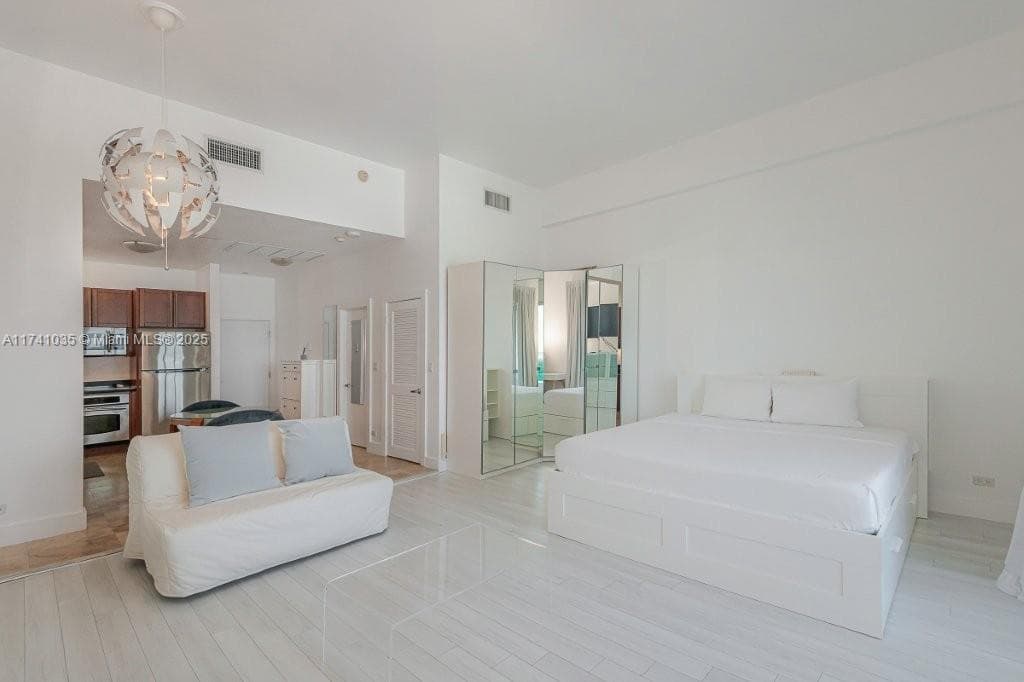 Roney Palace · #1629 in Miami Beach - Photo 12