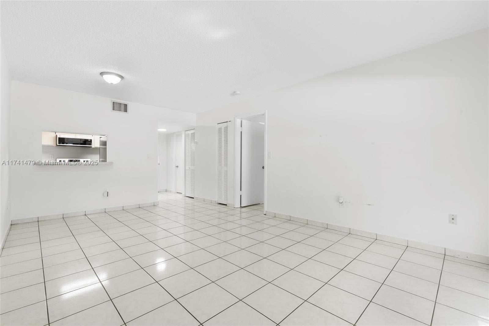 WESTCHESTER POINT · #223 in Miami - Photo 32