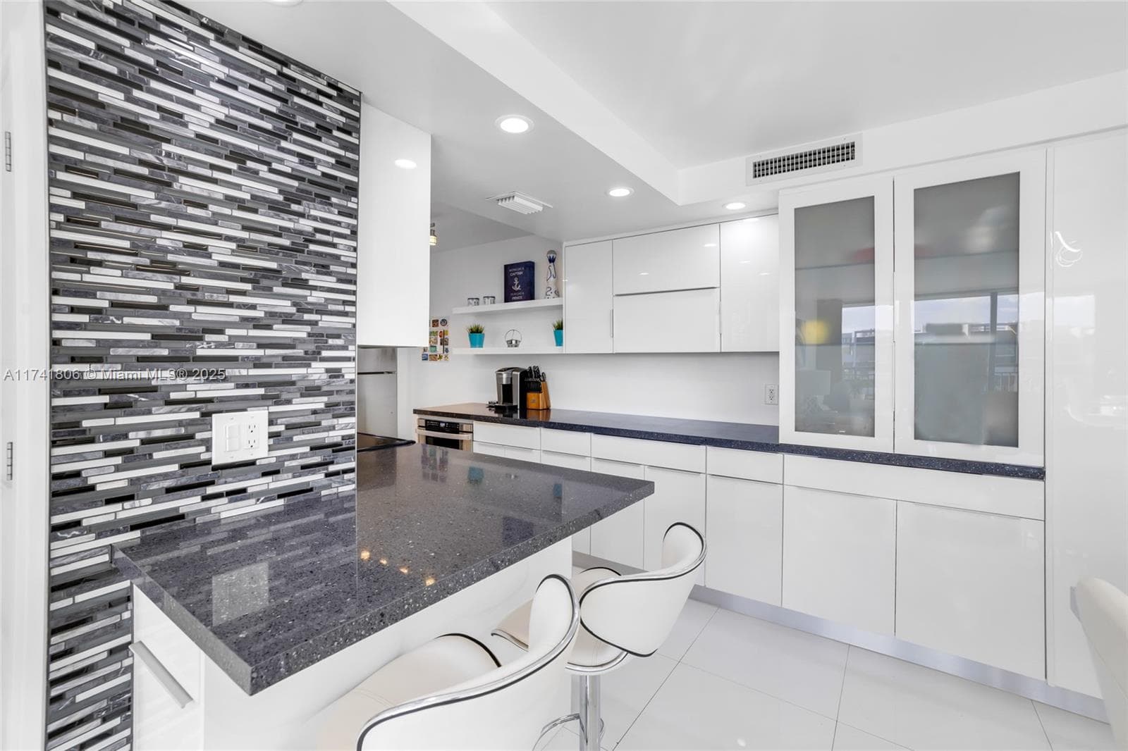 GALT OCEAN TERRACE · #604 in Fort Lauderdale - Photo 4
