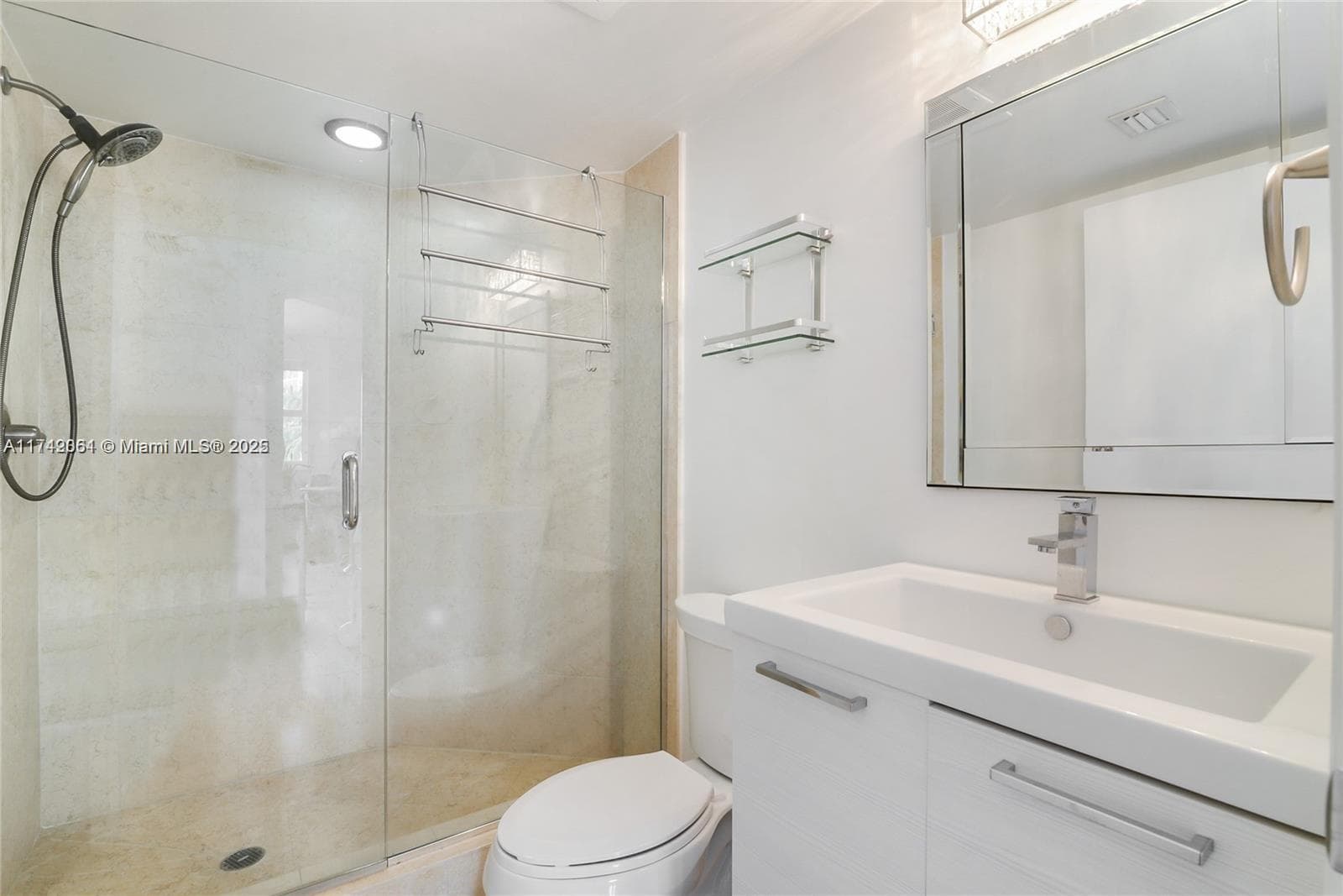 TURNBERRY VILLAGE · #620 in Aventura - Photo 12