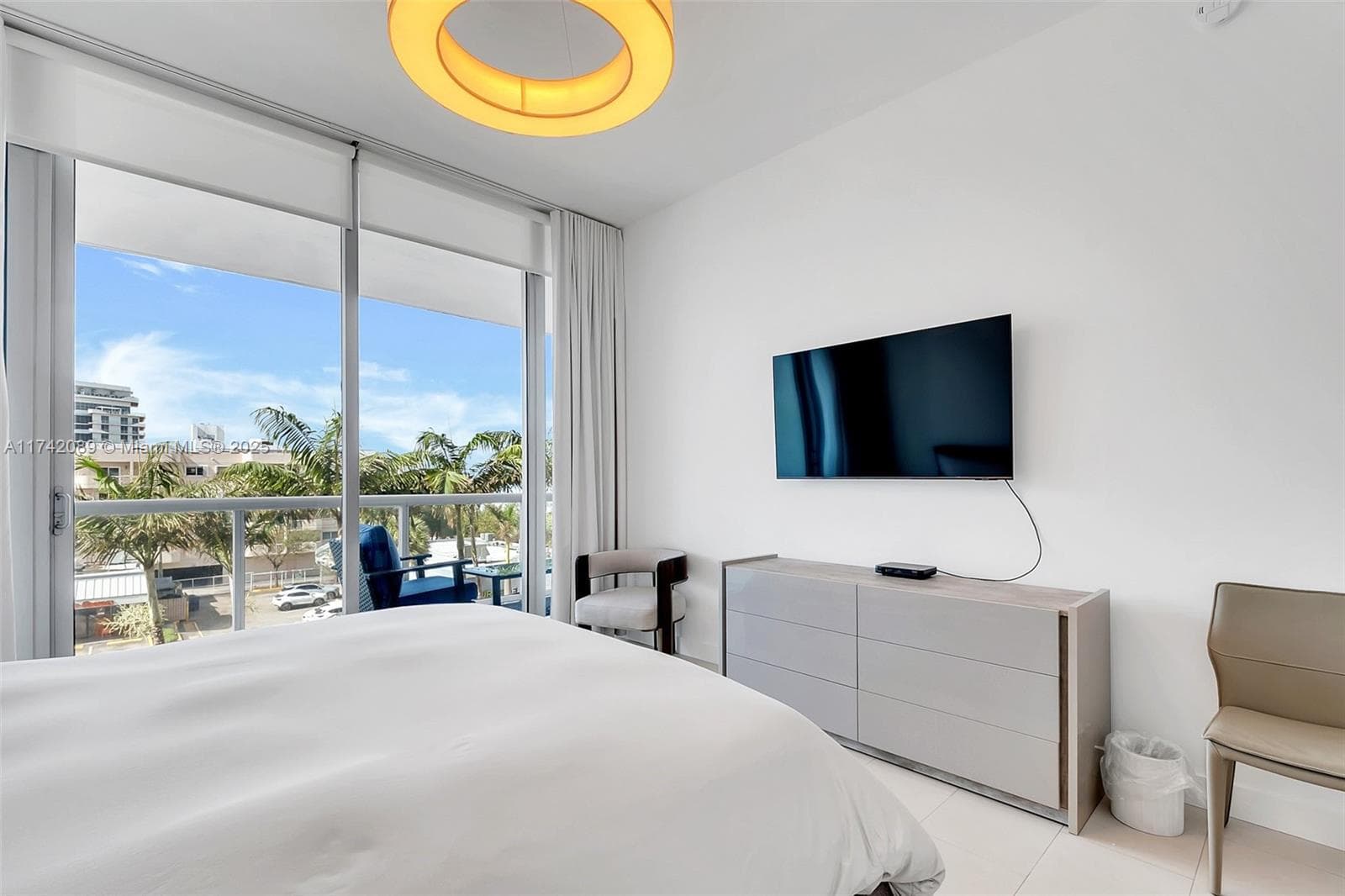 Carillon Miami Beach · #312 in Miami Beach - Photo 9