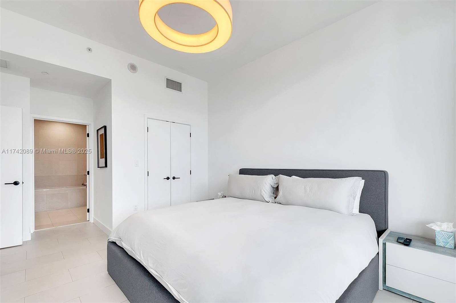 Carillon Miami Beach · #312 in Miami Beach - Photo 10