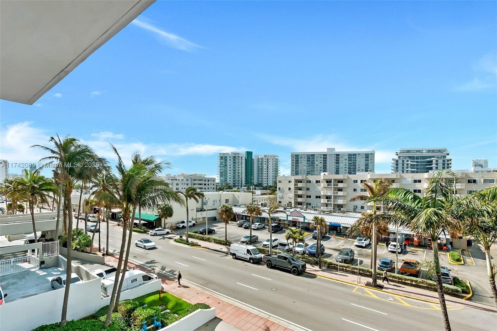 Carillon Miami Beach · #312 in Miami Beach - Photo 18