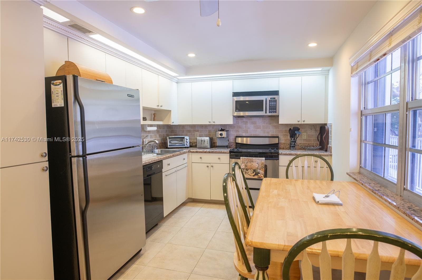 NO 14 PALM-AIRE COUNTRY C · #207 in Pompano Beach - Photo 7