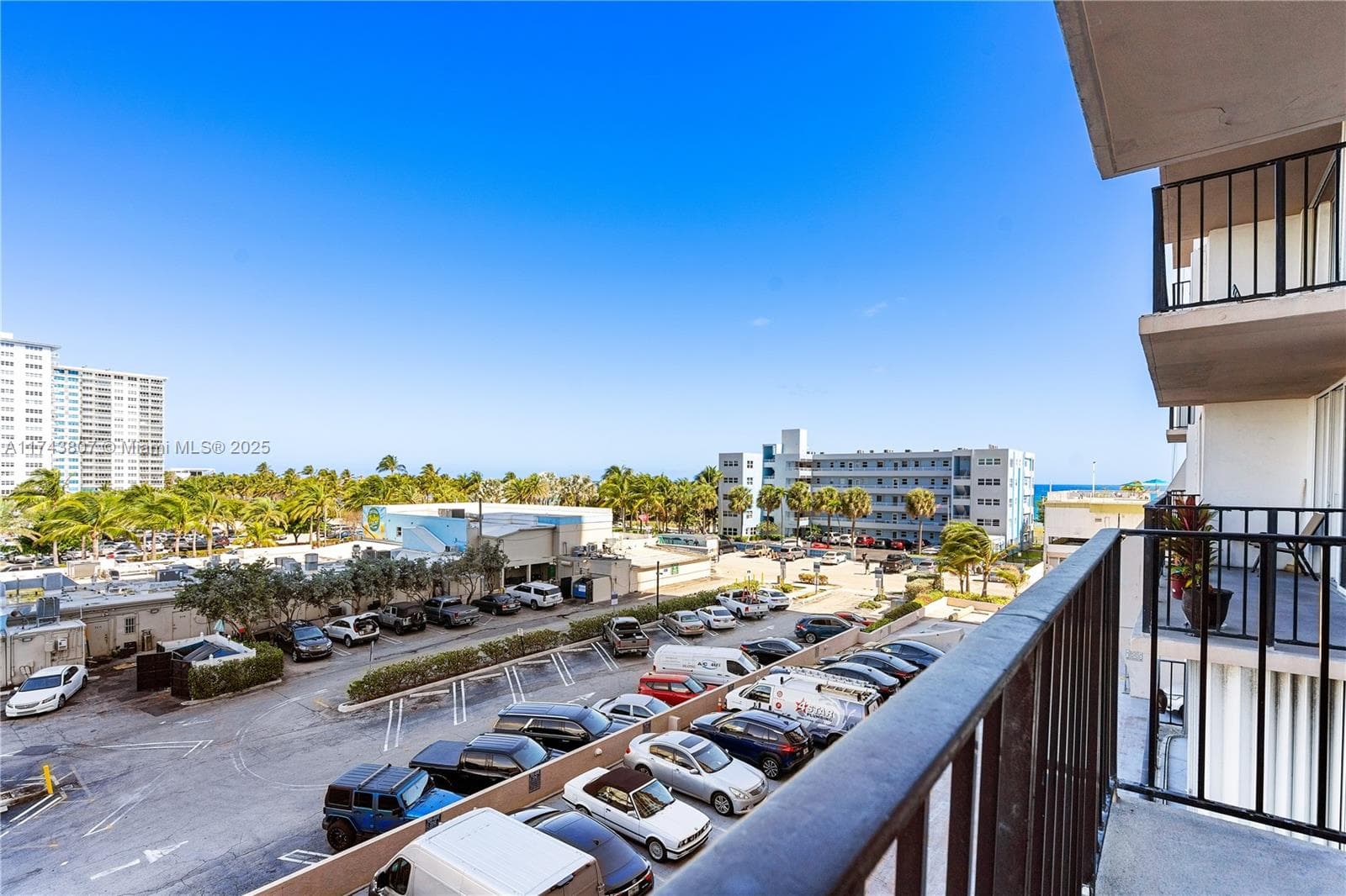 Pompano Beach Club North · #409 in Pompano Beach - Photo 17