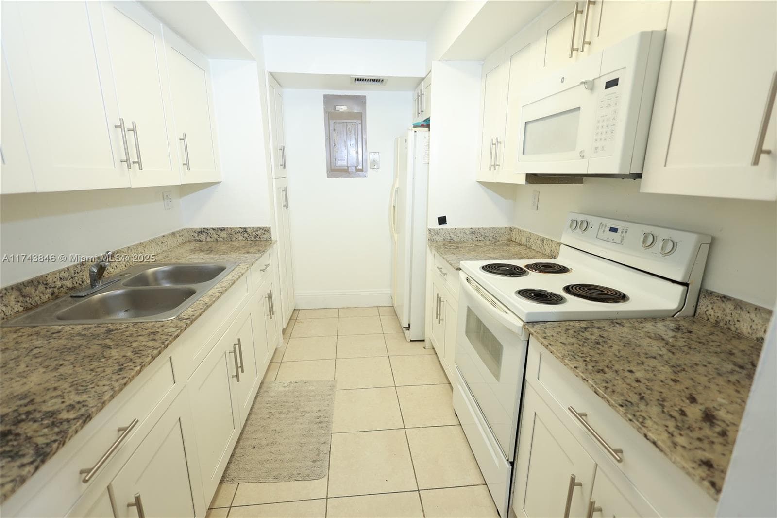 POINCIANA VILLAGE CONDO · #117 in Miami - Photo 3