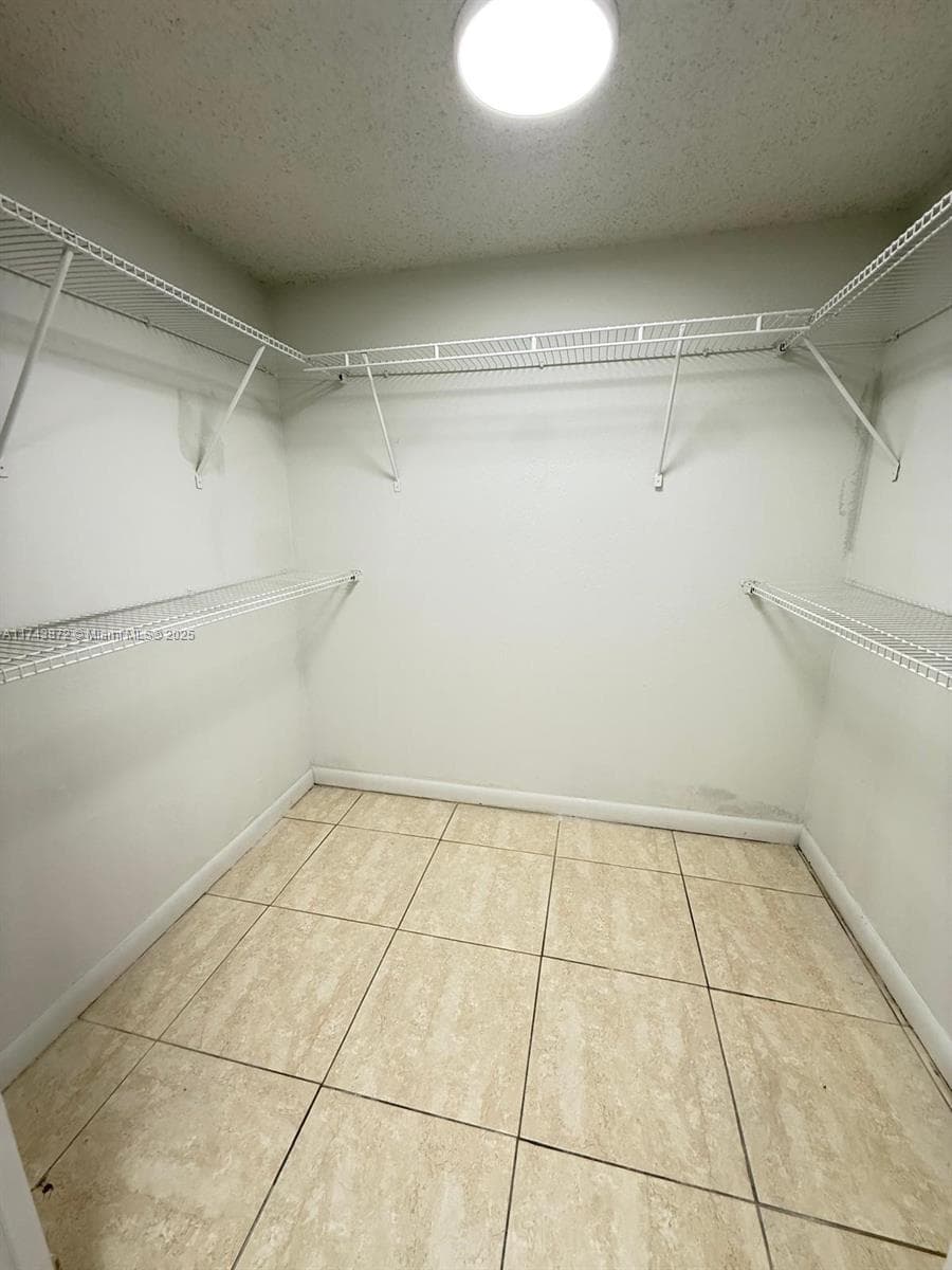 SAILBOAT CAY CONDO · #1114 in North Miami - Photo 17