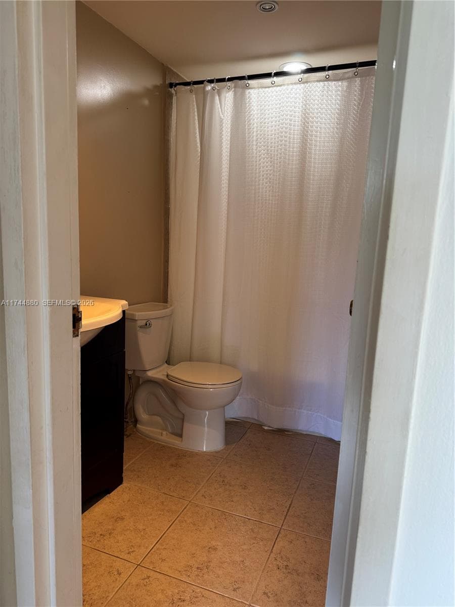 WINDWARD CONDO · #33A in North Miami - Photo 25