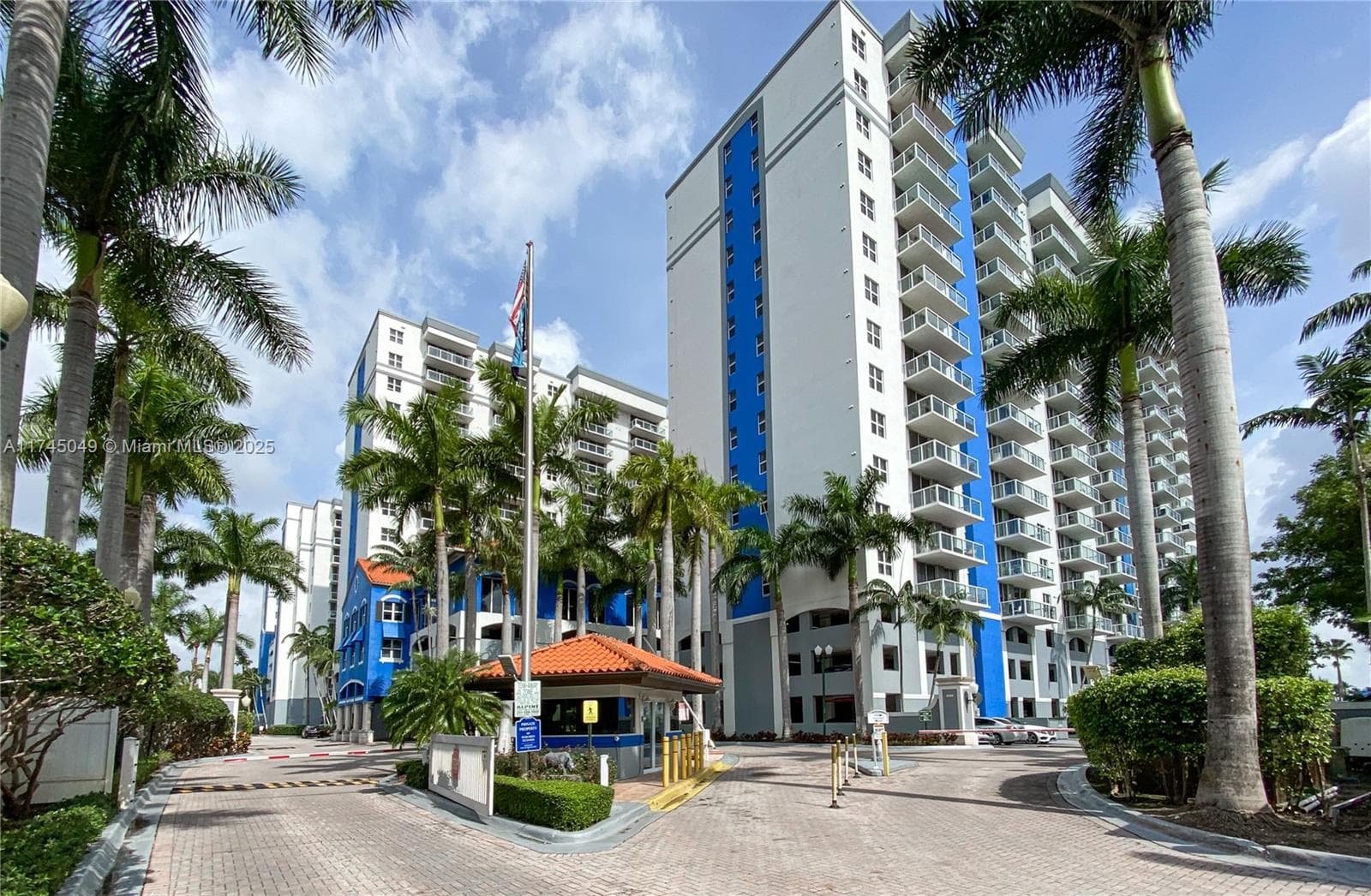 BLUE LAGOON · #1001 in Miami - Photo 17