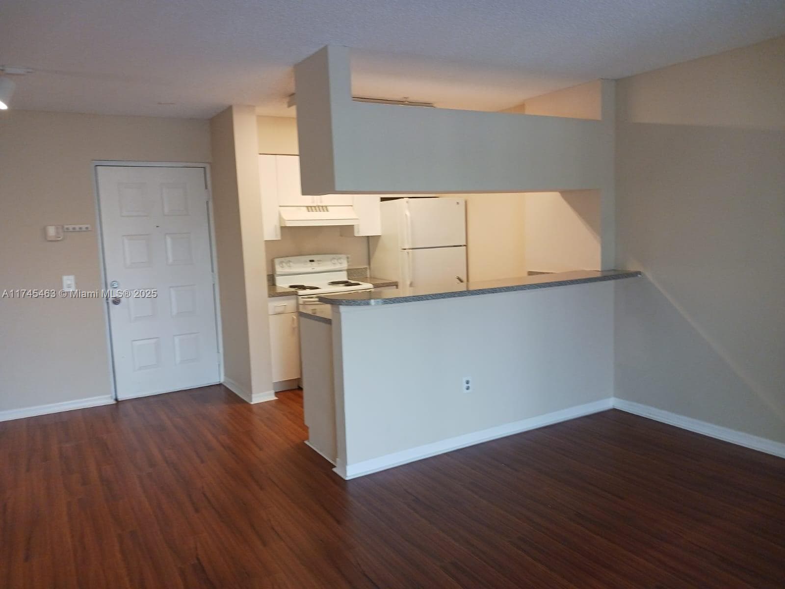 PINEHURST CLUB CONDO · #6-306 in Hollywood - Photo 20