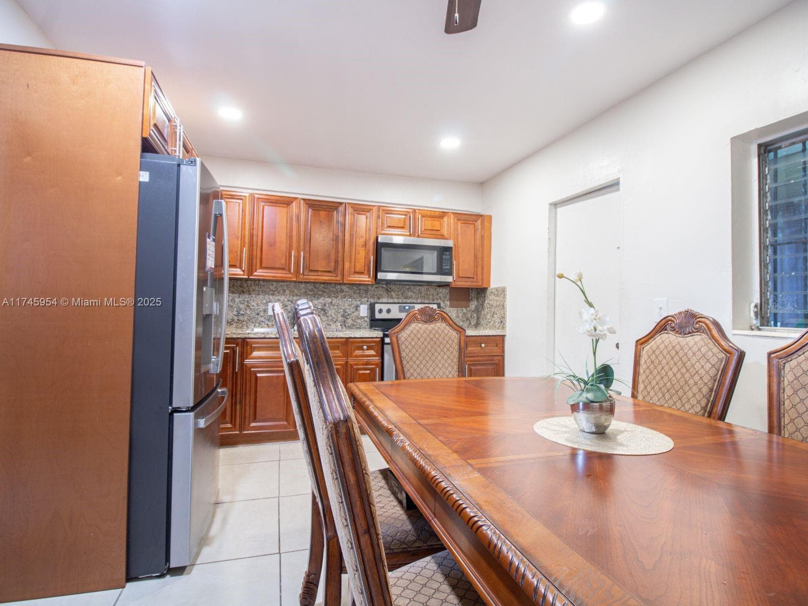 13493 NW 8th Ave photo 6