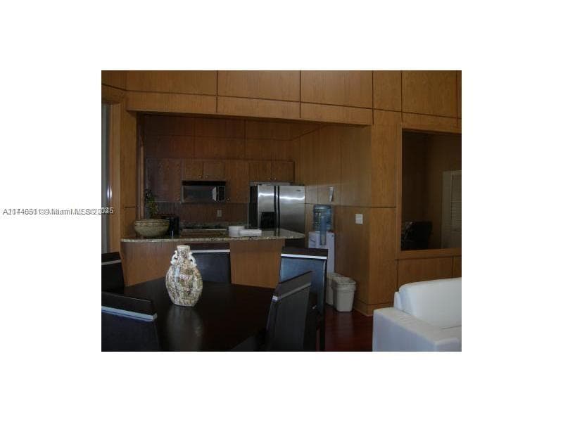 LAKEVIEW · #109 in Oakland Park - Photo 2