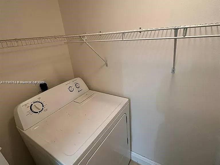 EVERGREEN LAKES CONDO · #101 in Coconut Creek - Photo 11