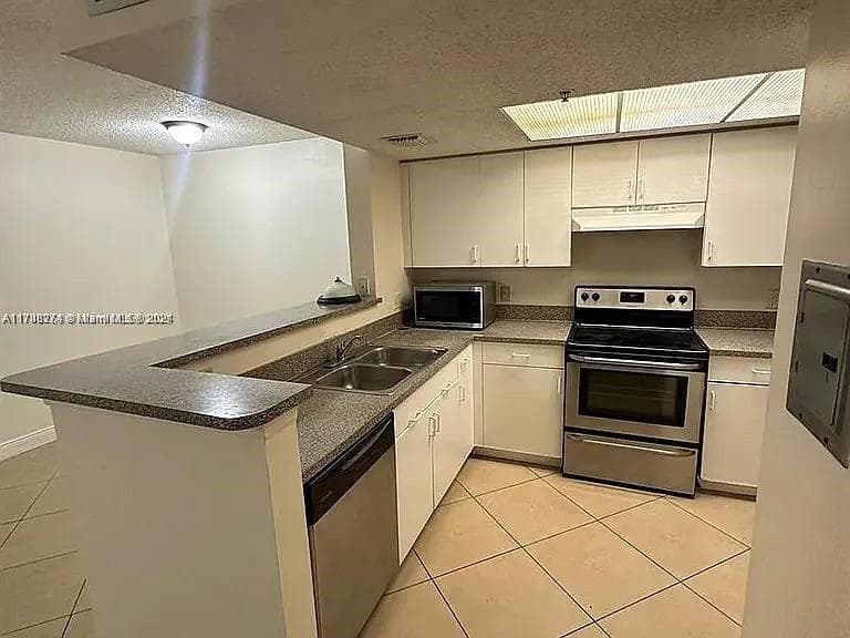 EVERGREEN LAKES CONDO · #101 in Coconut Creek - Photo 8