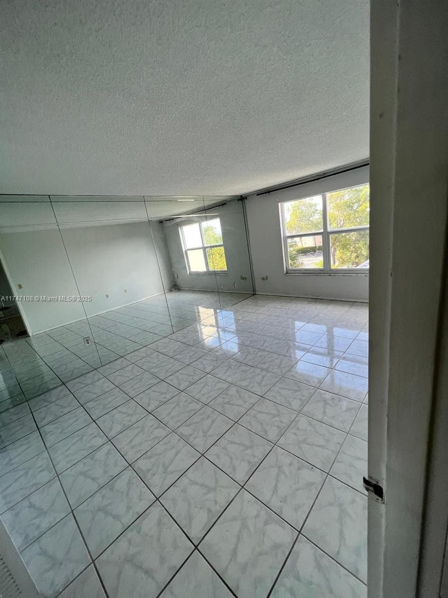 The Leeward Condo · #412-B in North Miami - Photo 1