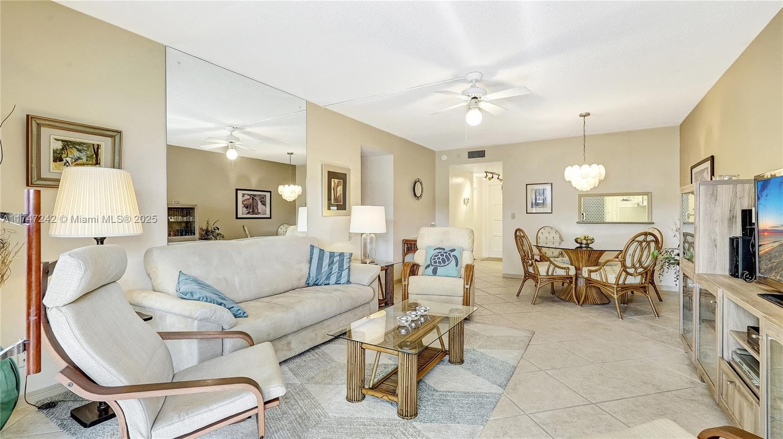 Hillcrest · #103 in Hollywood - Photo 3