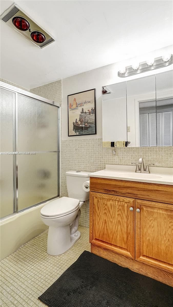 Hillcrest · #103 in Hollywood - Photo 14