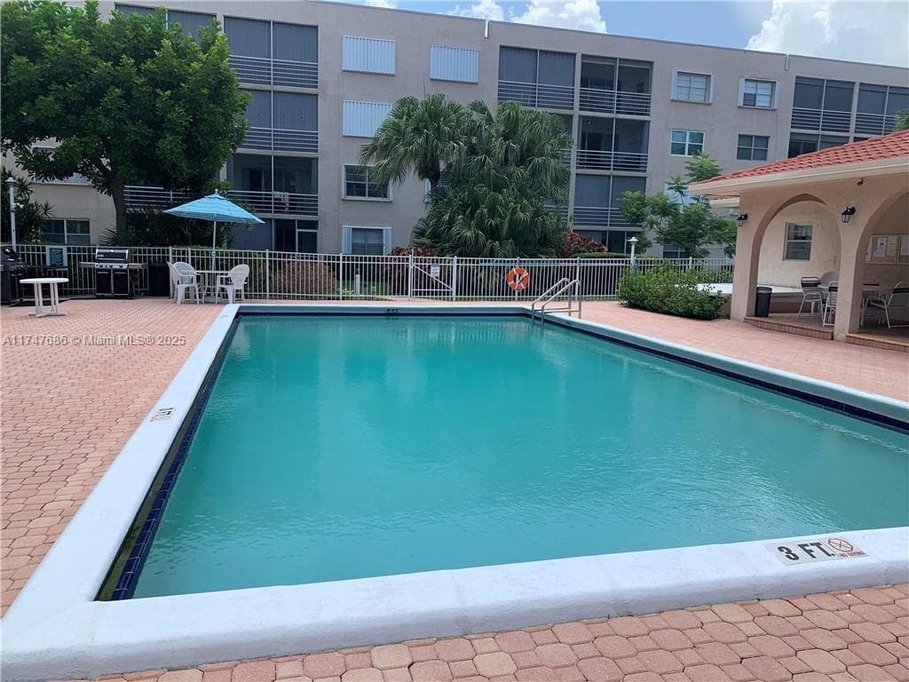 GARDENS BY THE SEA SOUTH · #213 in Lauderdale By The Sea - Photo 10