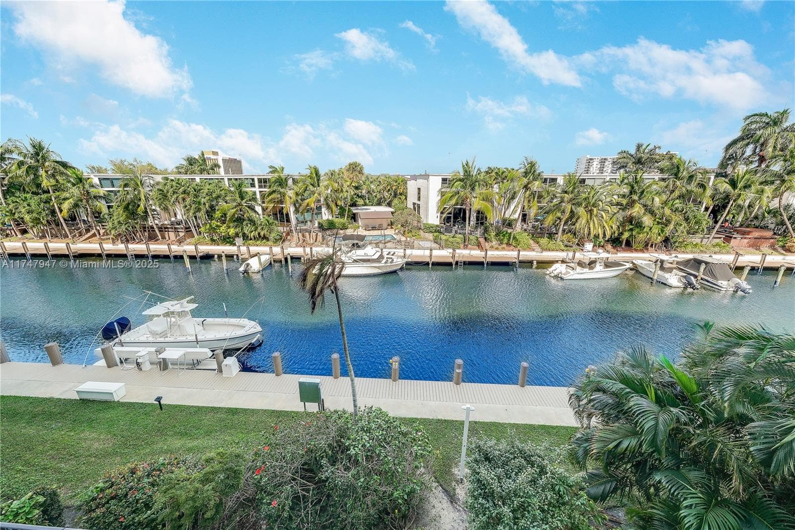 RIDGEVIEW TOWERS · #308 in Fort Lauderdale - Photo 14