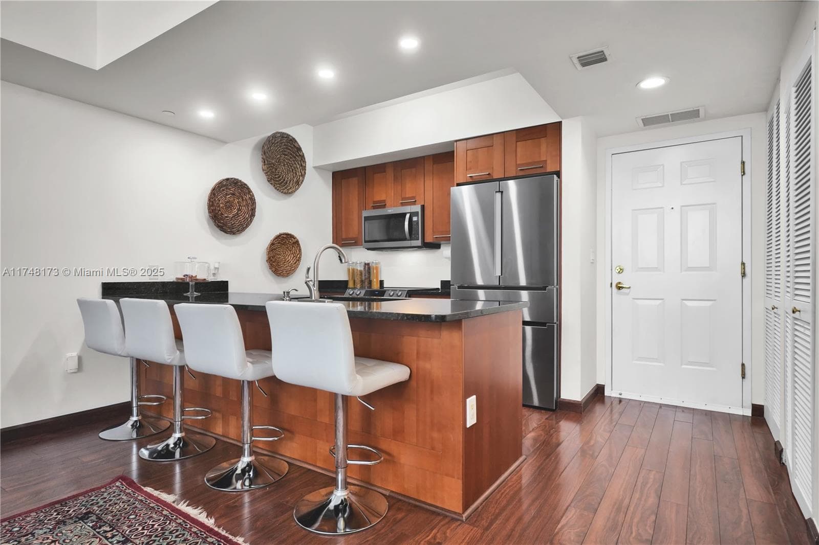 ONE VILLAGE PLACE · #411 in Coral Gables - Photo 7