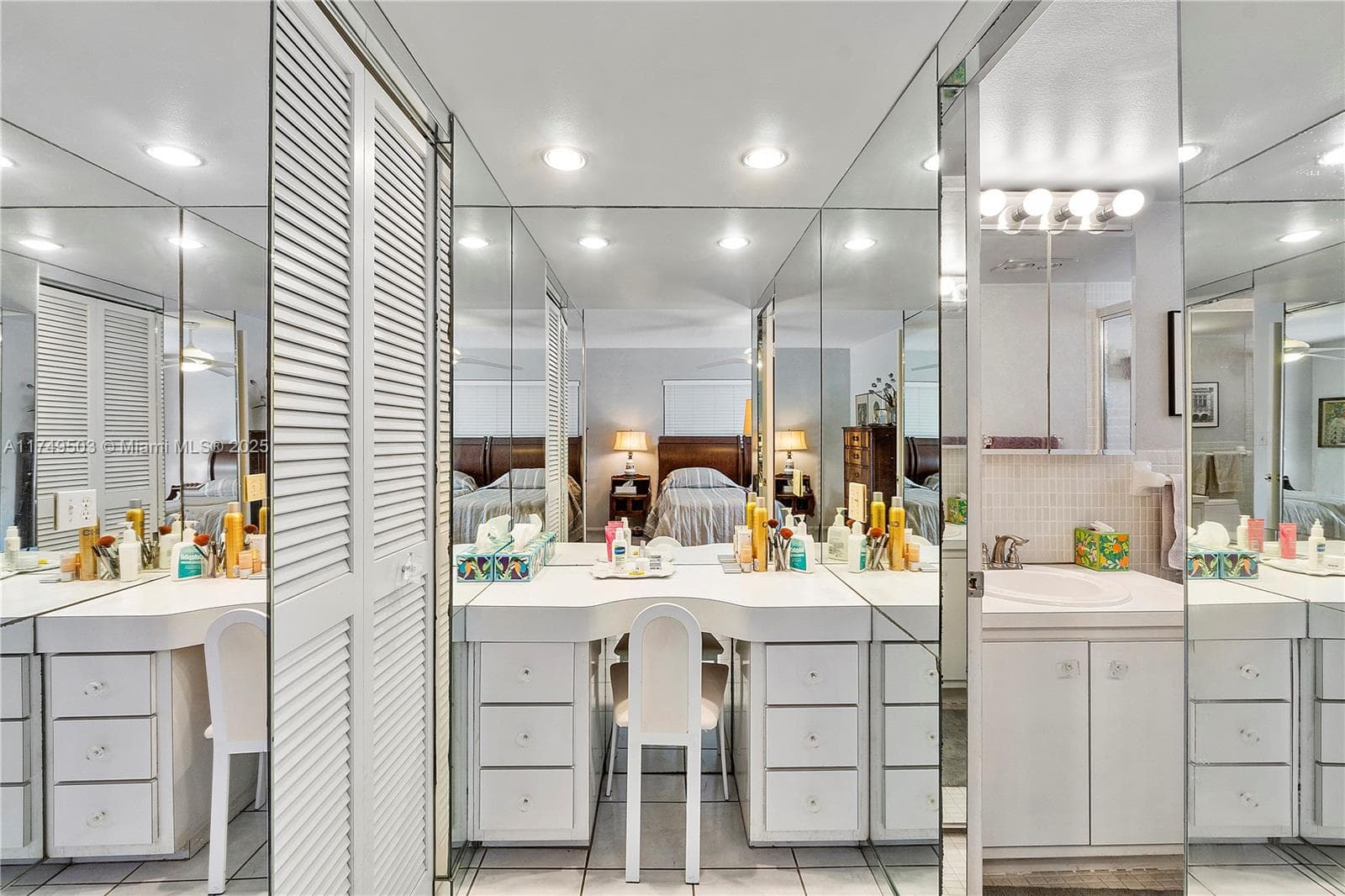 Make-up & sitting area, walk-in closet outside primary bath