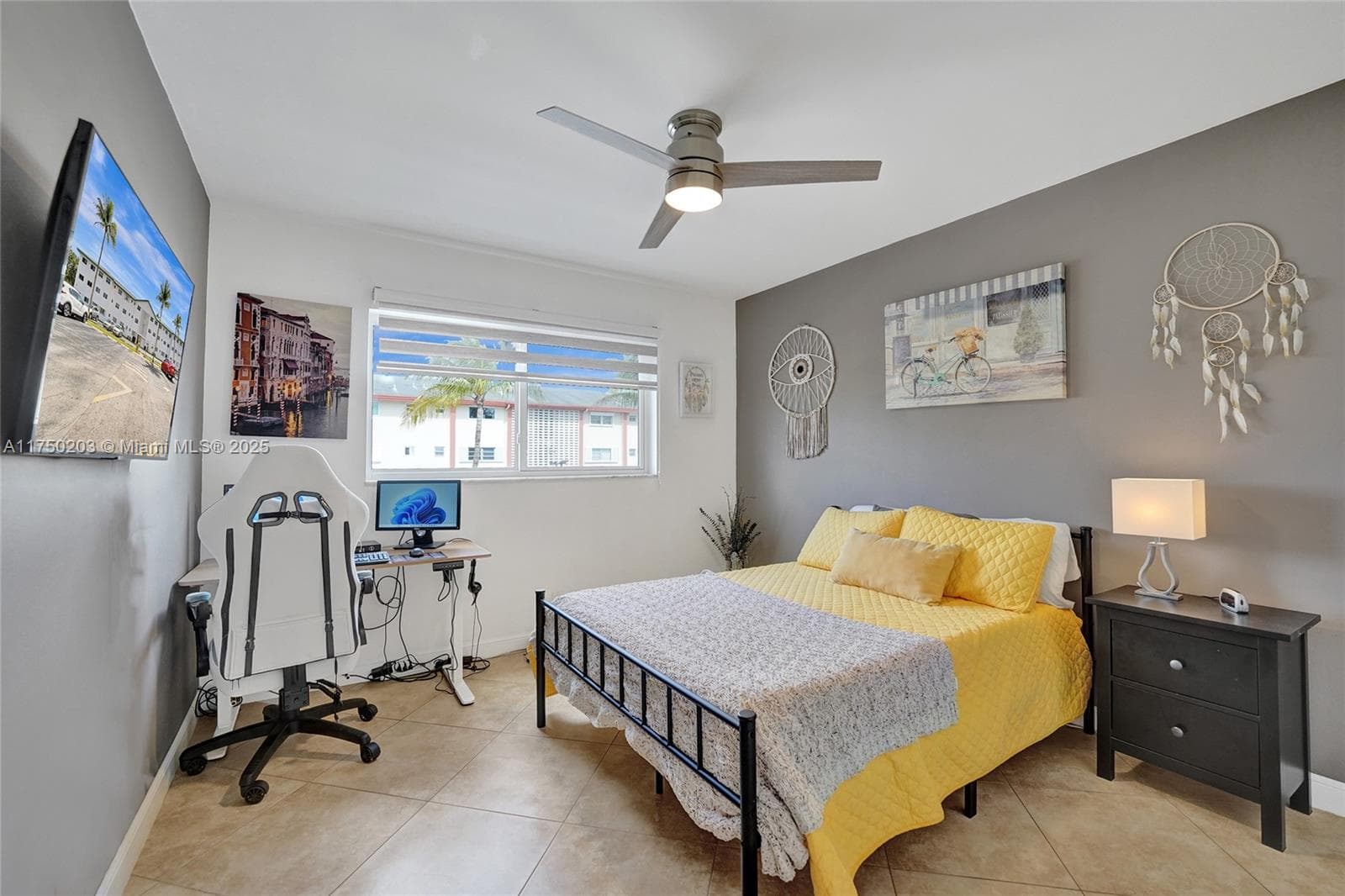 BEVERLY HILLS CONDO · #I203 in Hollywood - Photo 41