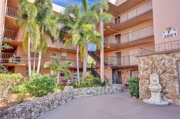 Somerset Conddo · #315 in Lauderdale Lakes - Photo 2