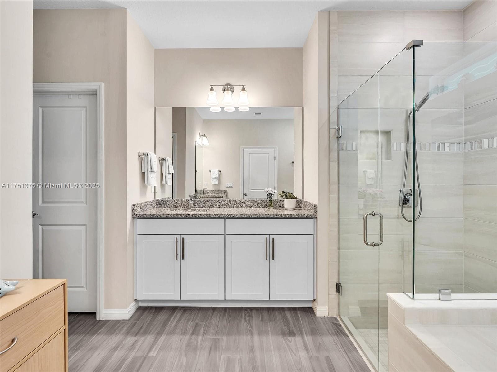 Entry into primary bathroom
