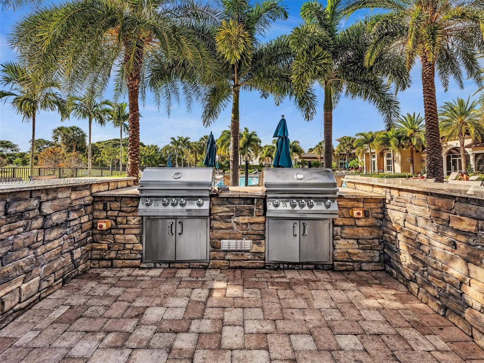 Summer kitchen and picnic areas for residents