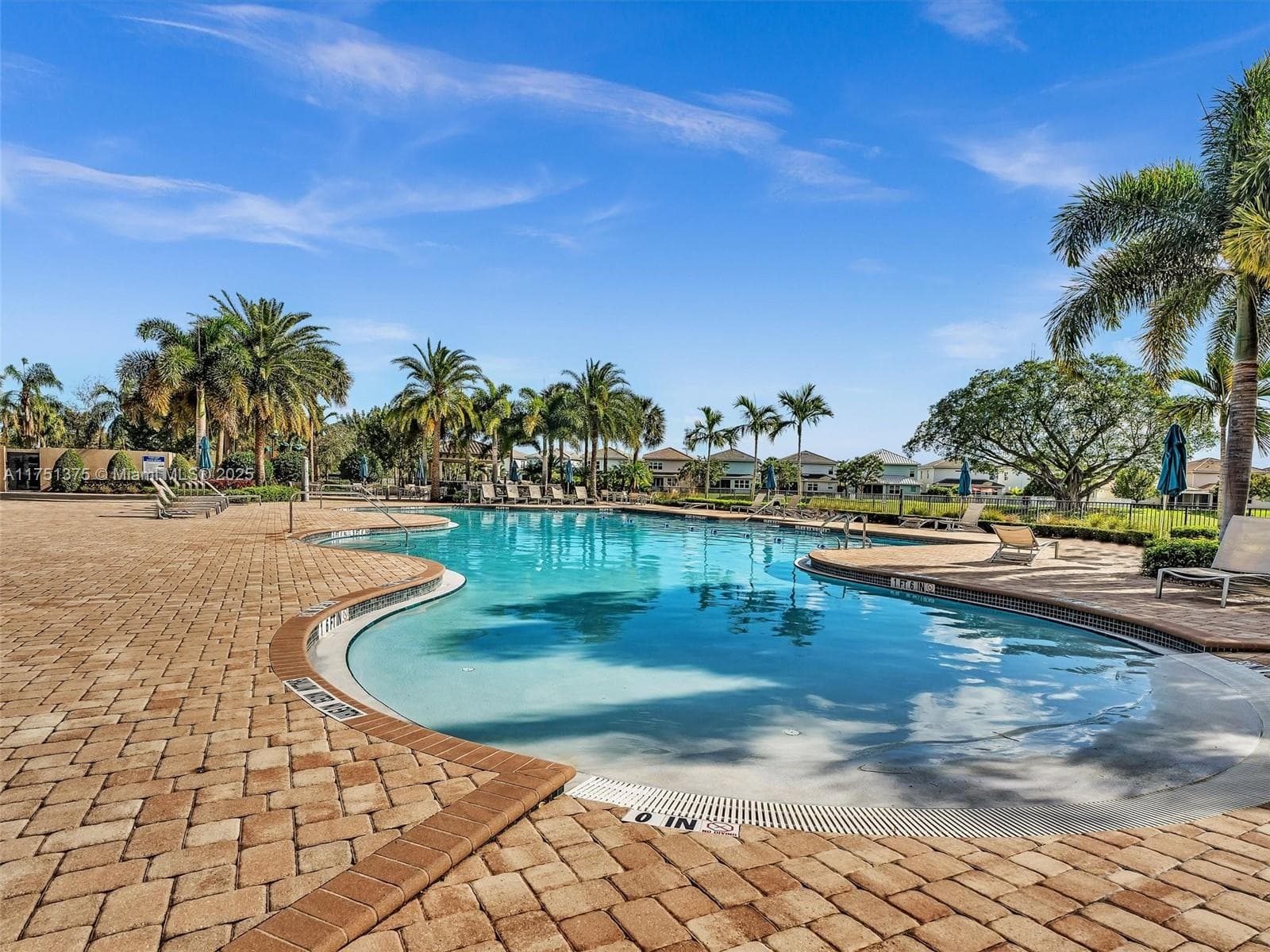 Summer kitchen and picnic areas for residents