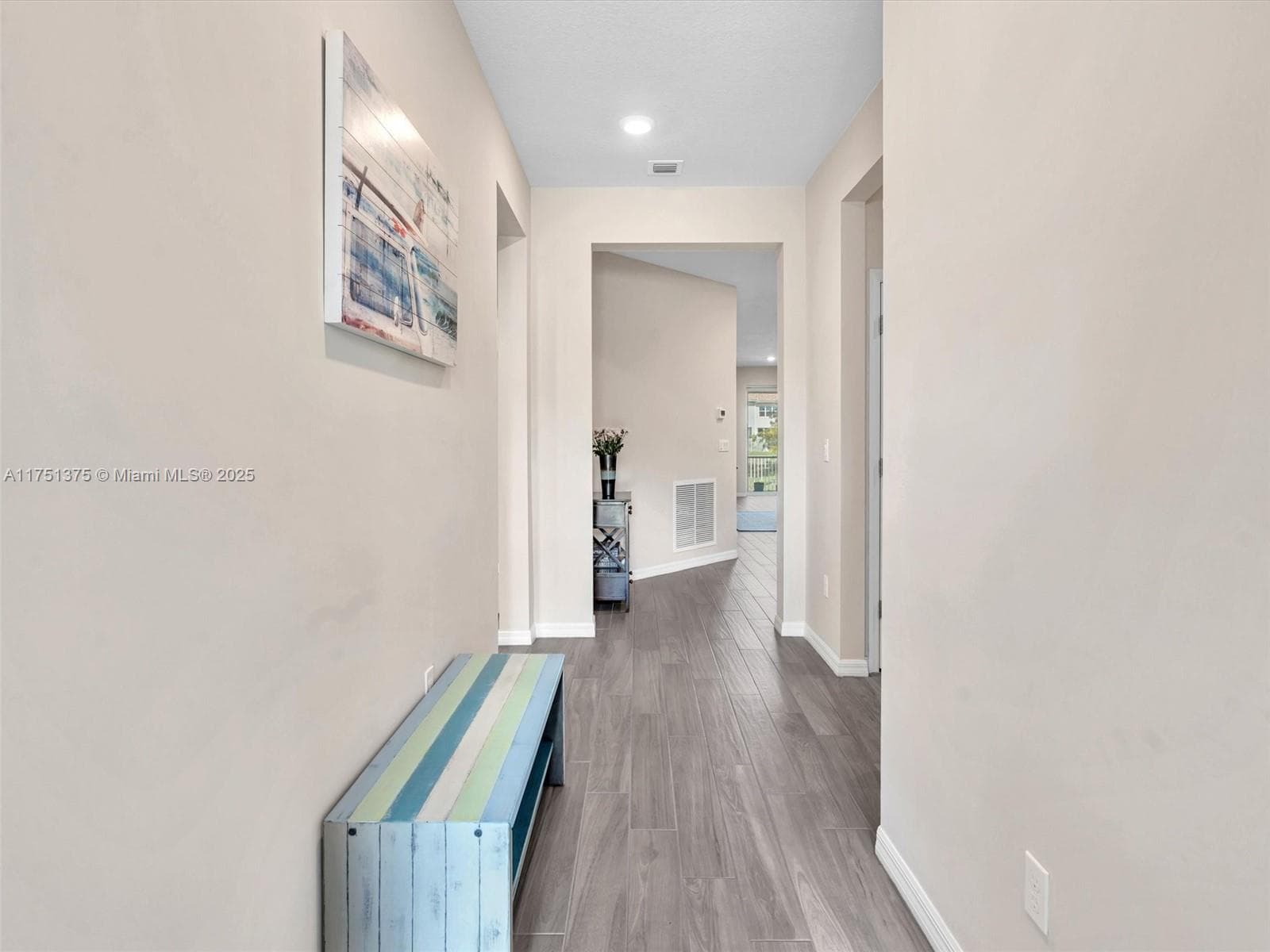 Foyer Entry