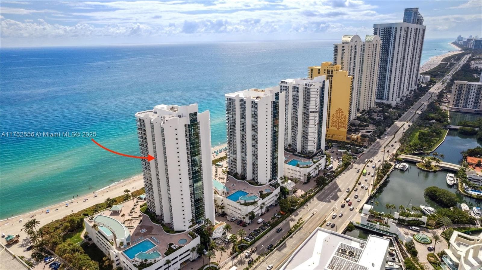 Oceania III · #2035 in Sunny Isles Beach - Photo 2