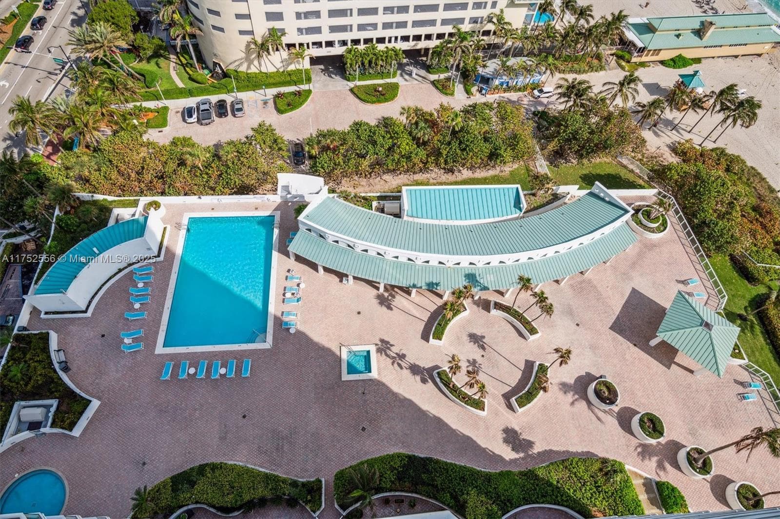 Oceania III · #2035 in Sunny Isles Beach - Photo 19
