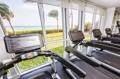 Oceania III · #2035 in Sunny Isles Beach - Photo 25