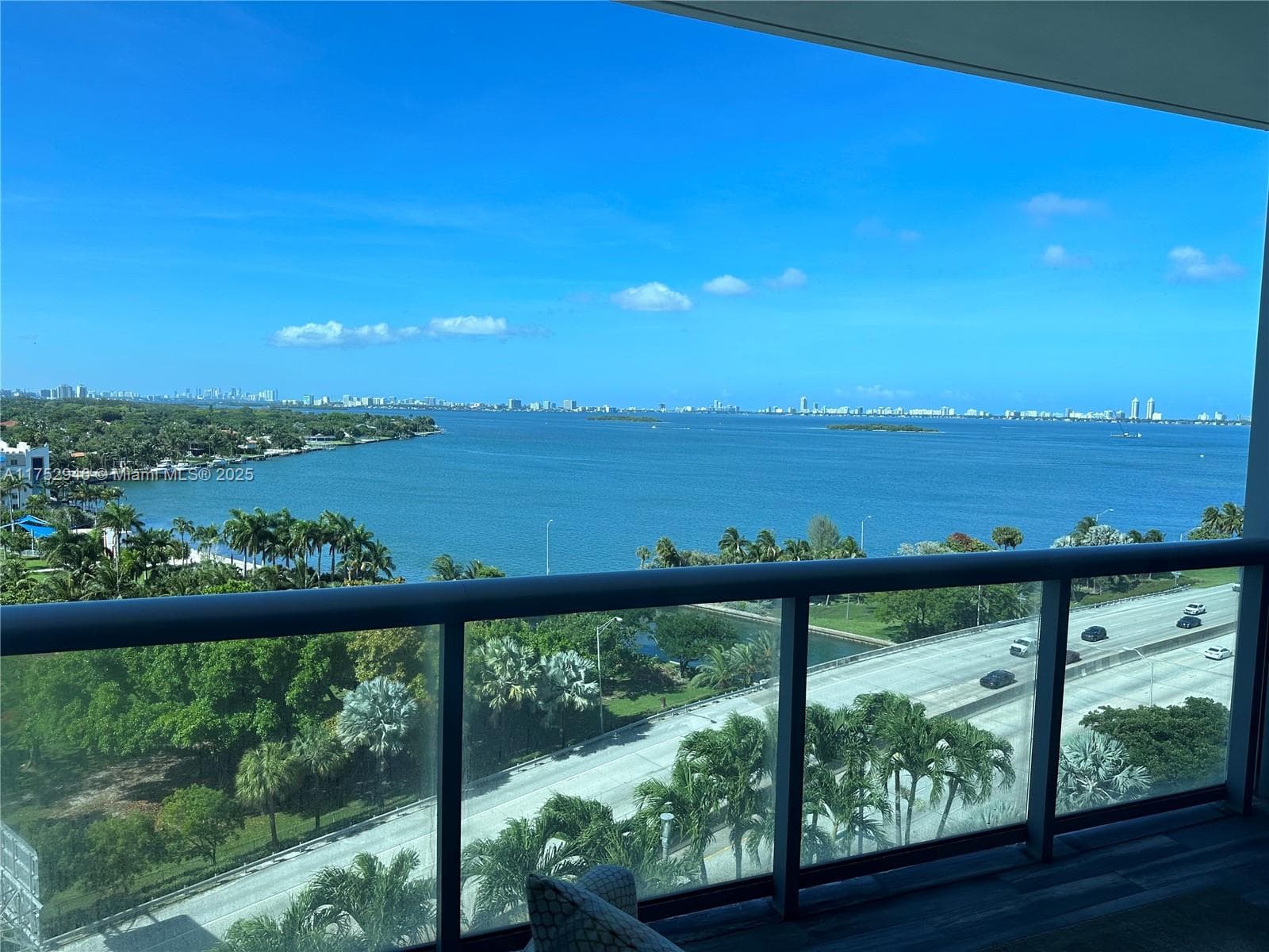 Blue Condominium · #1009 in Miami - Photo 27