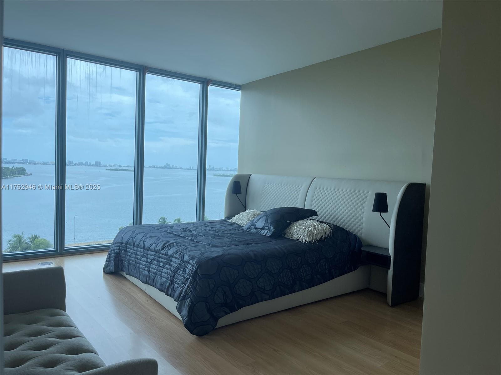 Blue Condominium · #1009 in Miami - Photo 13