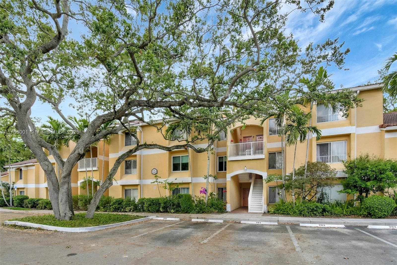 SAILBOAT POINTE CONDO · #1410 in Oakland Park - Photo 45