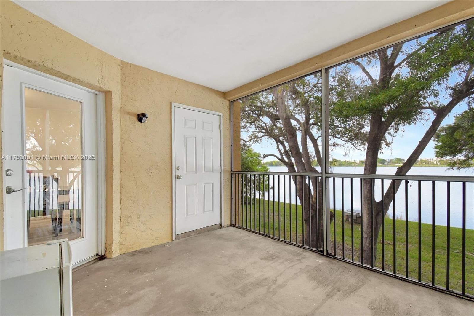 SAILBOAT POINTE CONDO · #1410 in Oakland Park - Photo 31
