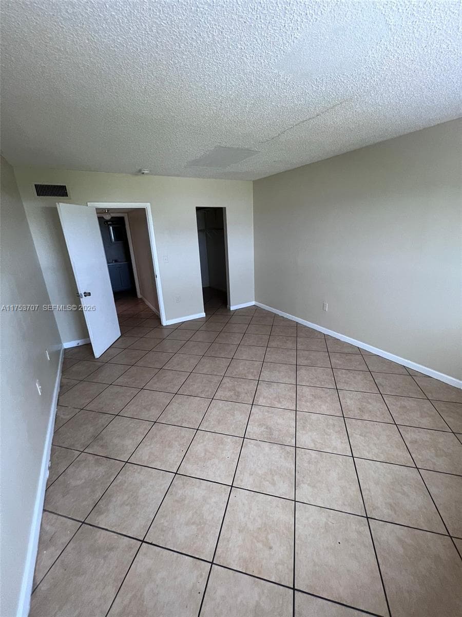 SUNSET HILLS 1 · #411 in Lauderdale Lakes - Photo 6