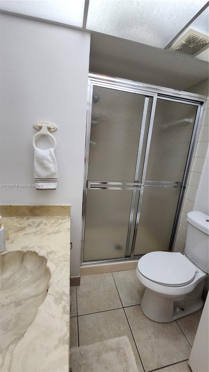 Somerset Condo 1 · #400 in Lauderdale Lakes - Photo 17