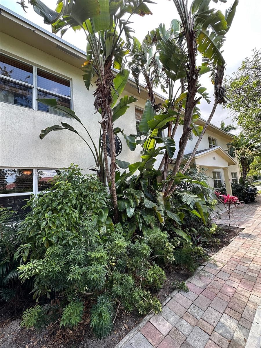 Cascade Falls · #1 in Fort Lauderdale - Photo 17
